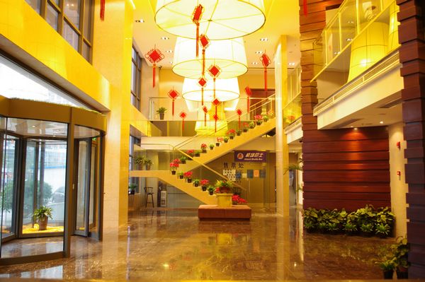 ����̫�����Ƶ�